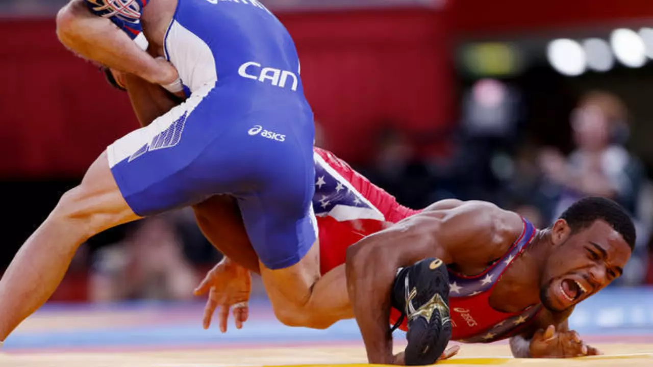 What are the top 10 biggest chokes in all of sports?